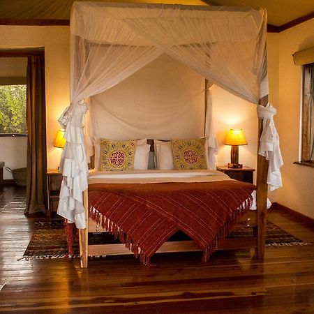 Ziwa Bush Lodge Накуру Экстерьер фото