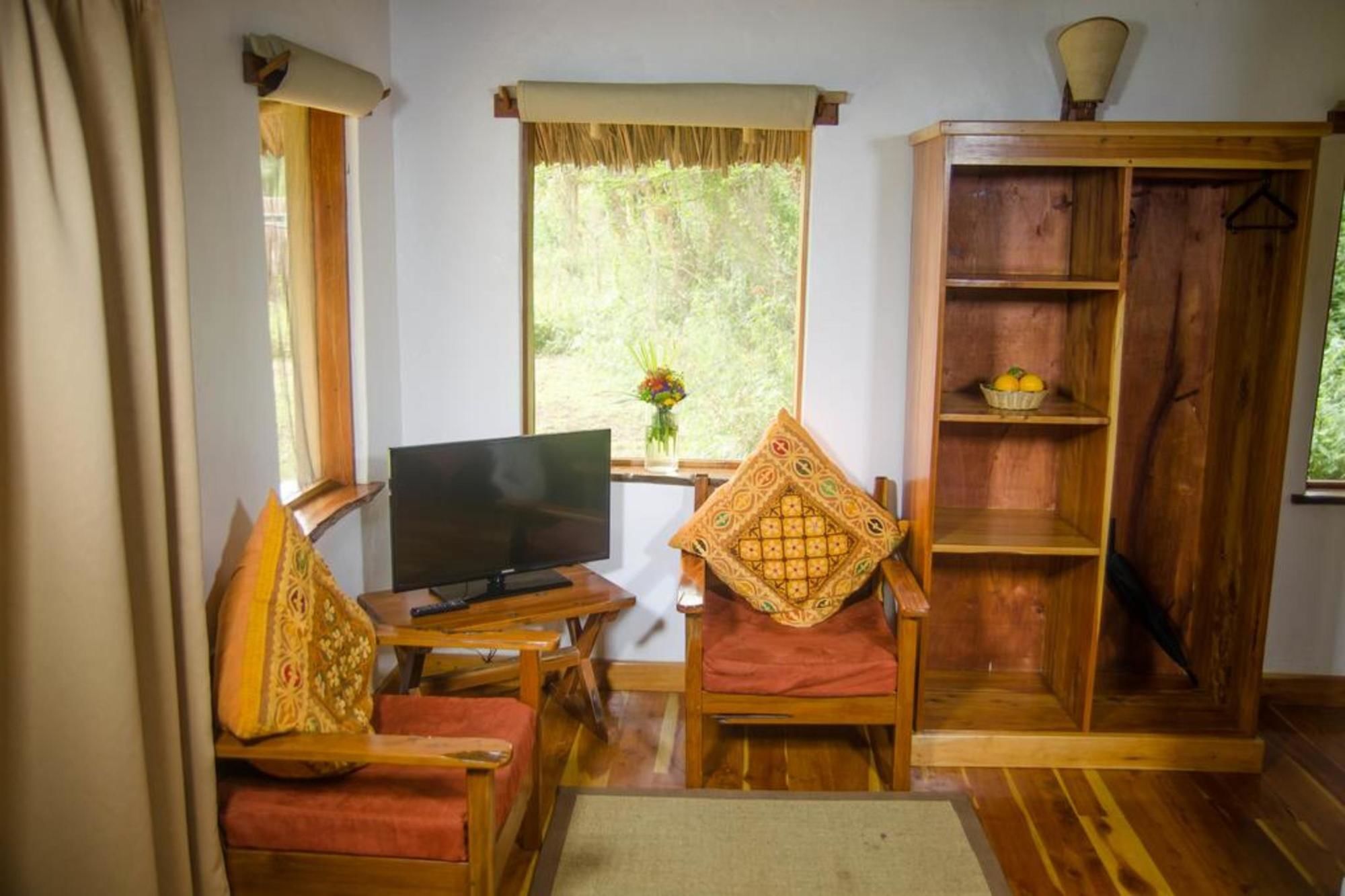 Ziwa Bush Lodge Накуру Экстерьер фото